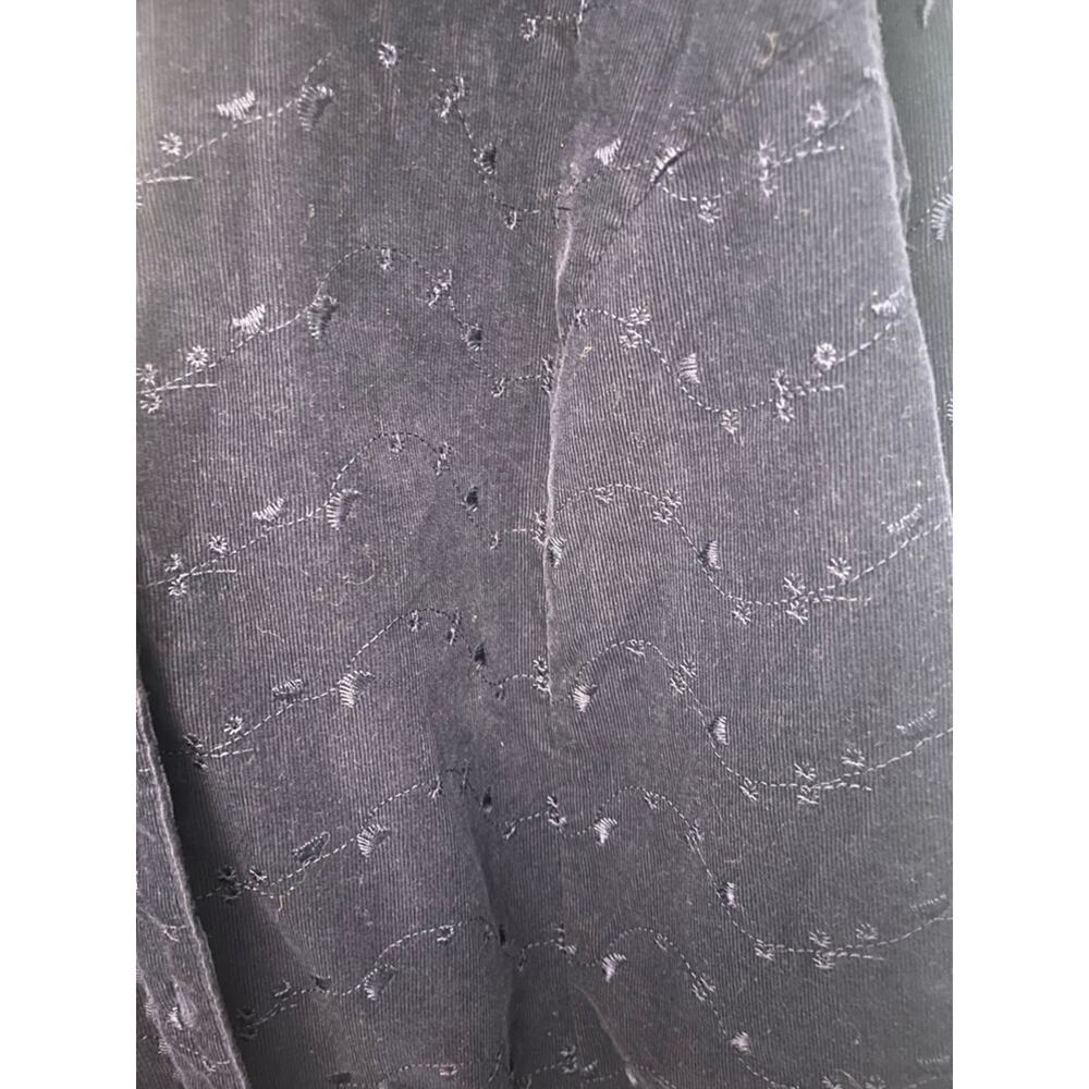 NWT Liz & Me Corduroy Embroidered Shirt - Picture 3 of 3